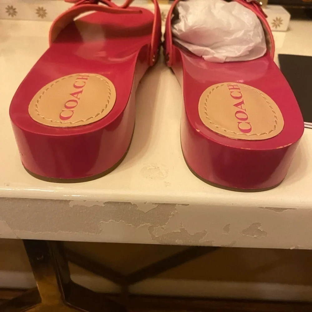 New WITH BOX PINK COACH SANDALS SIZE 6 - Picture 10 of 12